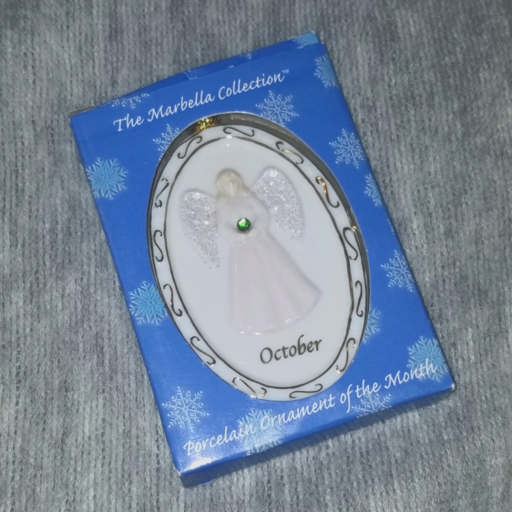 ✔Porcelain angel ornament